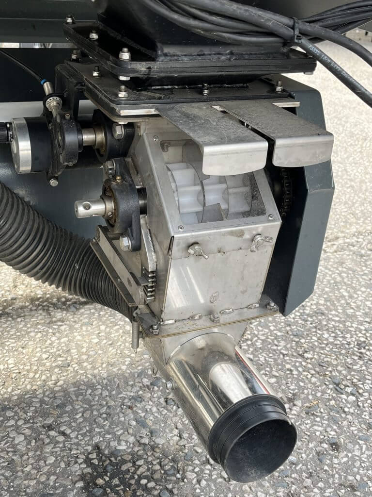 Agrisem DSF 1600 Front Hopper product image 3